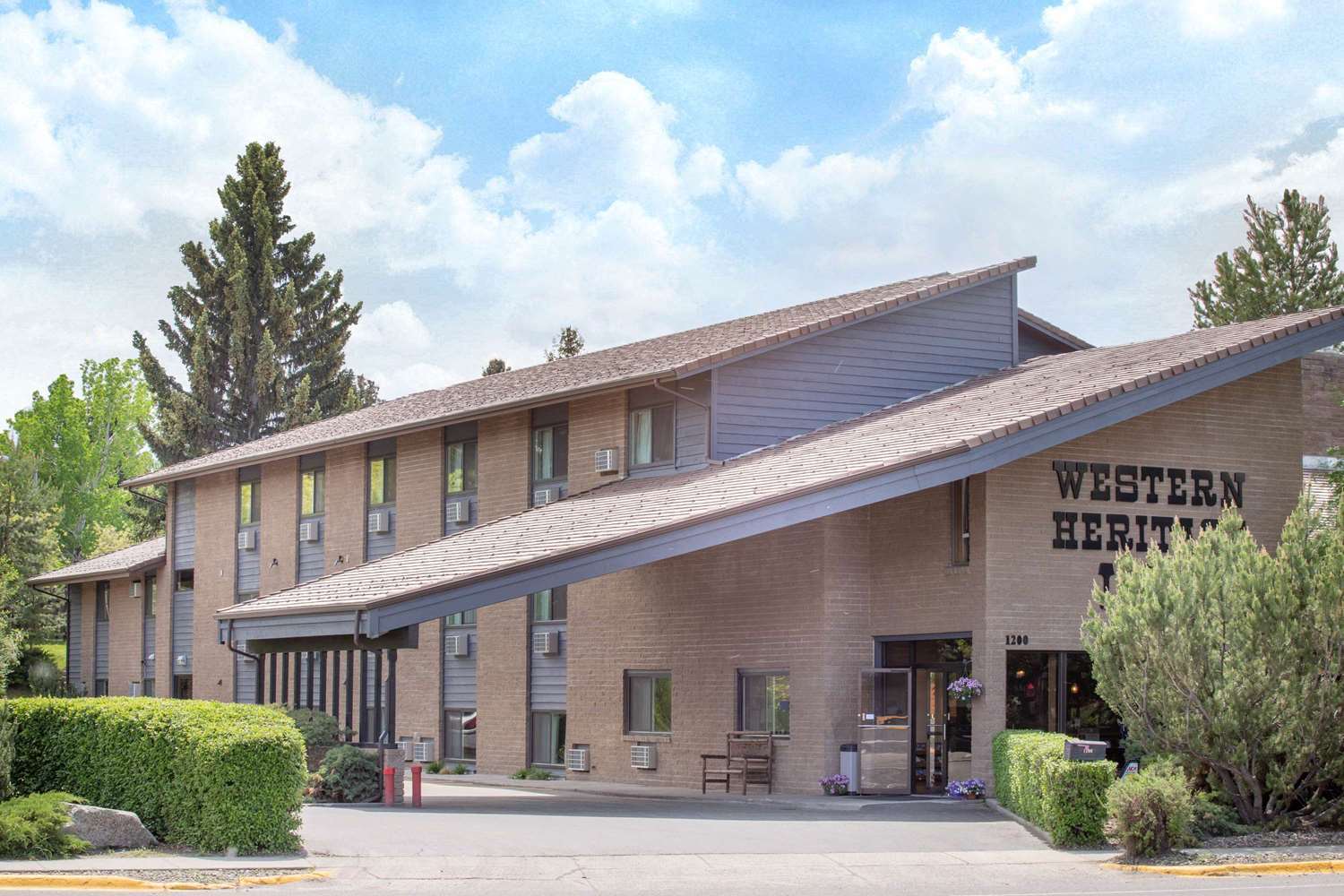 Travelodge By Wyndham Bozeman Exterior photo
